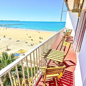 En Playa Con Balcon, Wifi Apartment